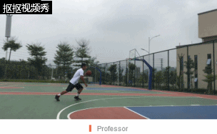 篮球教学新手入门三步上篮_篮球上篮步法_三步上篮球技巧教学