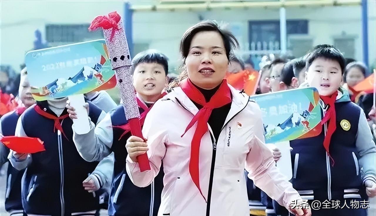 落魄的举重奥运冠军女人_奥运落魄举重冠军女人是谁_奥运冠军举重女子