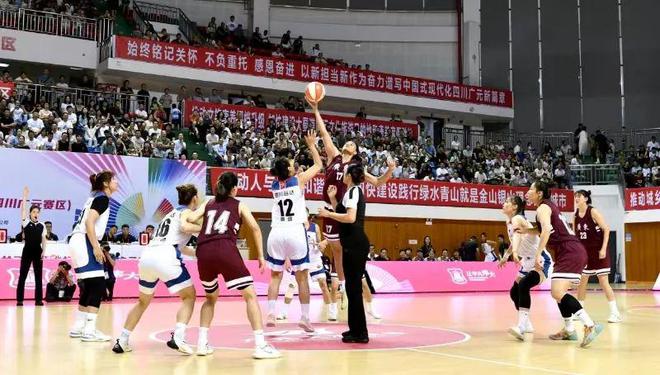潍坊篮球联赛_潍坊赛区篮球赛冠军_2021年潍坊篮球比赛