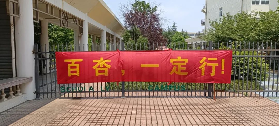 游泳技巧女生学好吗初中_游泳初中技巧女生学好还是学好_初中女孩游泳训练视频